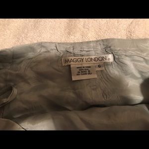 Maggy London silk size 6 skirt.